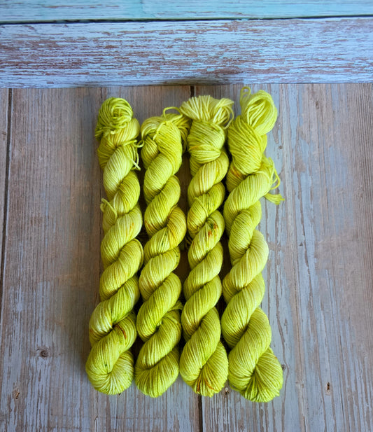 Radioactive Mini Skein