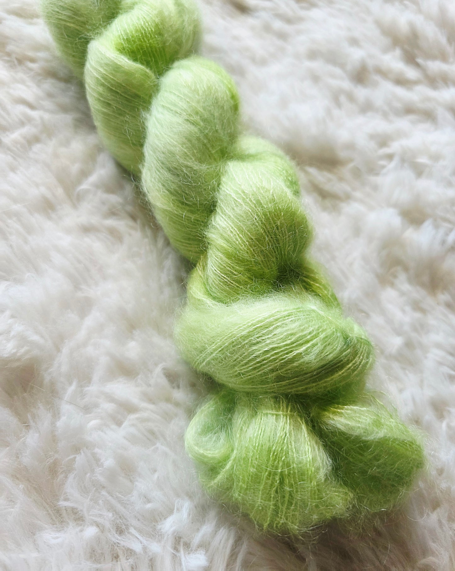 Dreamy Wasabi Wooly Owl Fibers