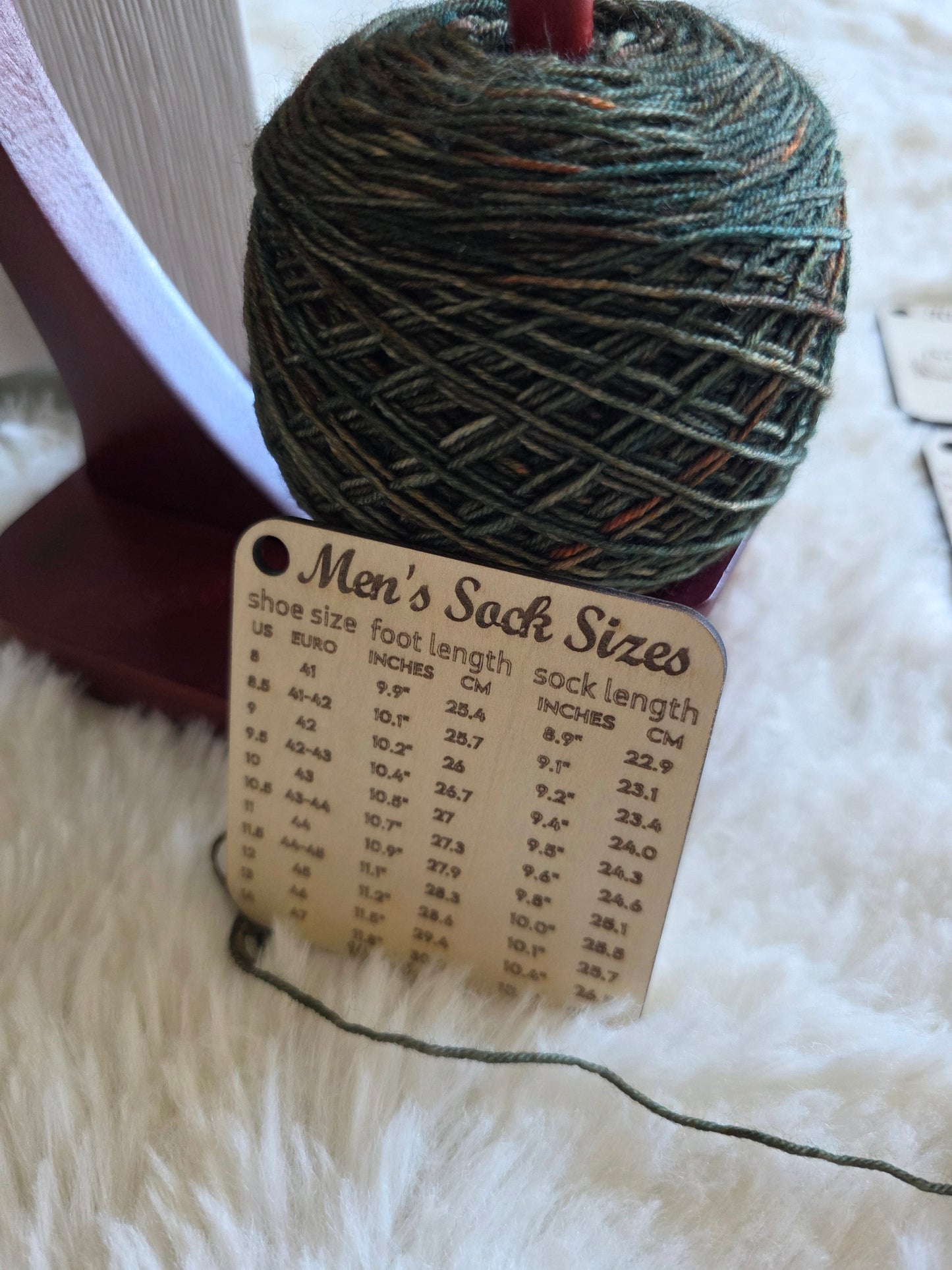 Men's Sock Sizes - Knitter's Companion Block Wooly Owl Fibers