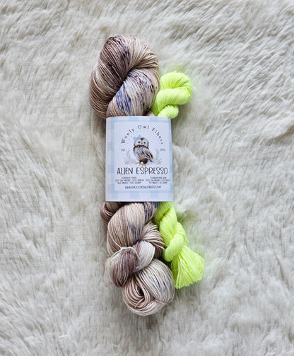 Alien Espresso Sock Kit Wooly Owl Fibers