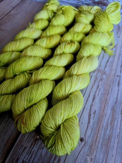 Radioactive Mini Skein