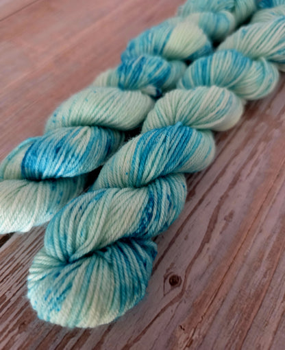 Turquoise Specks Mini Skein