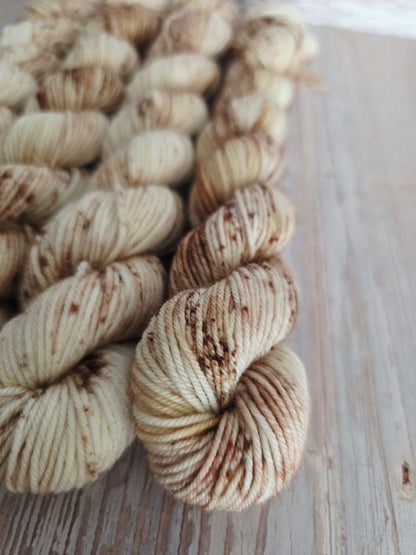 Nutmeg Mini Skein