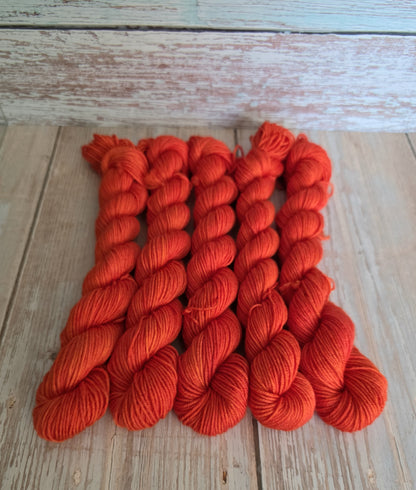 Tomato Red Mini Skein