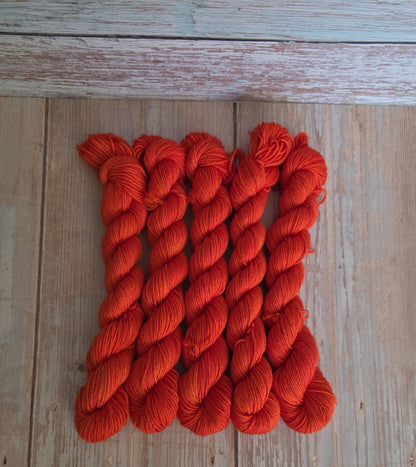 Tomato Red Mini Skein