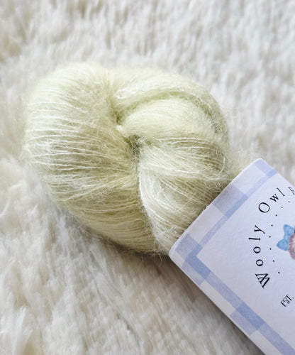 Dreamy Pistachio Wooly Owl Fibers