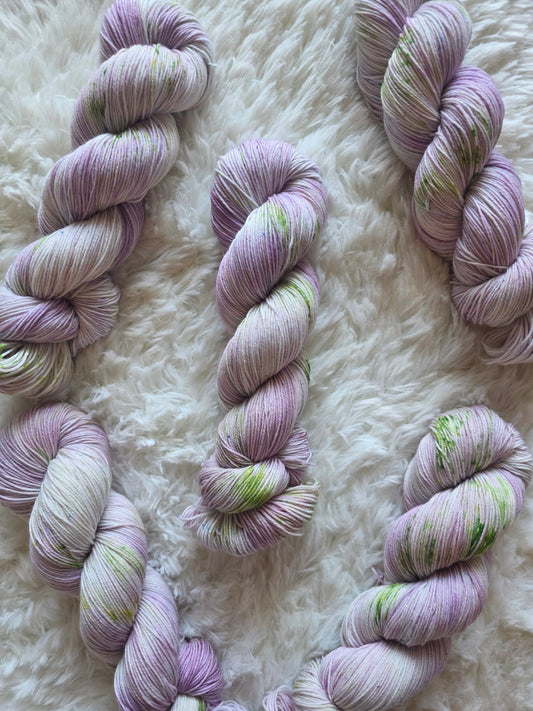 Sweet Pea Sock Yarn Wooly Owl Fibers