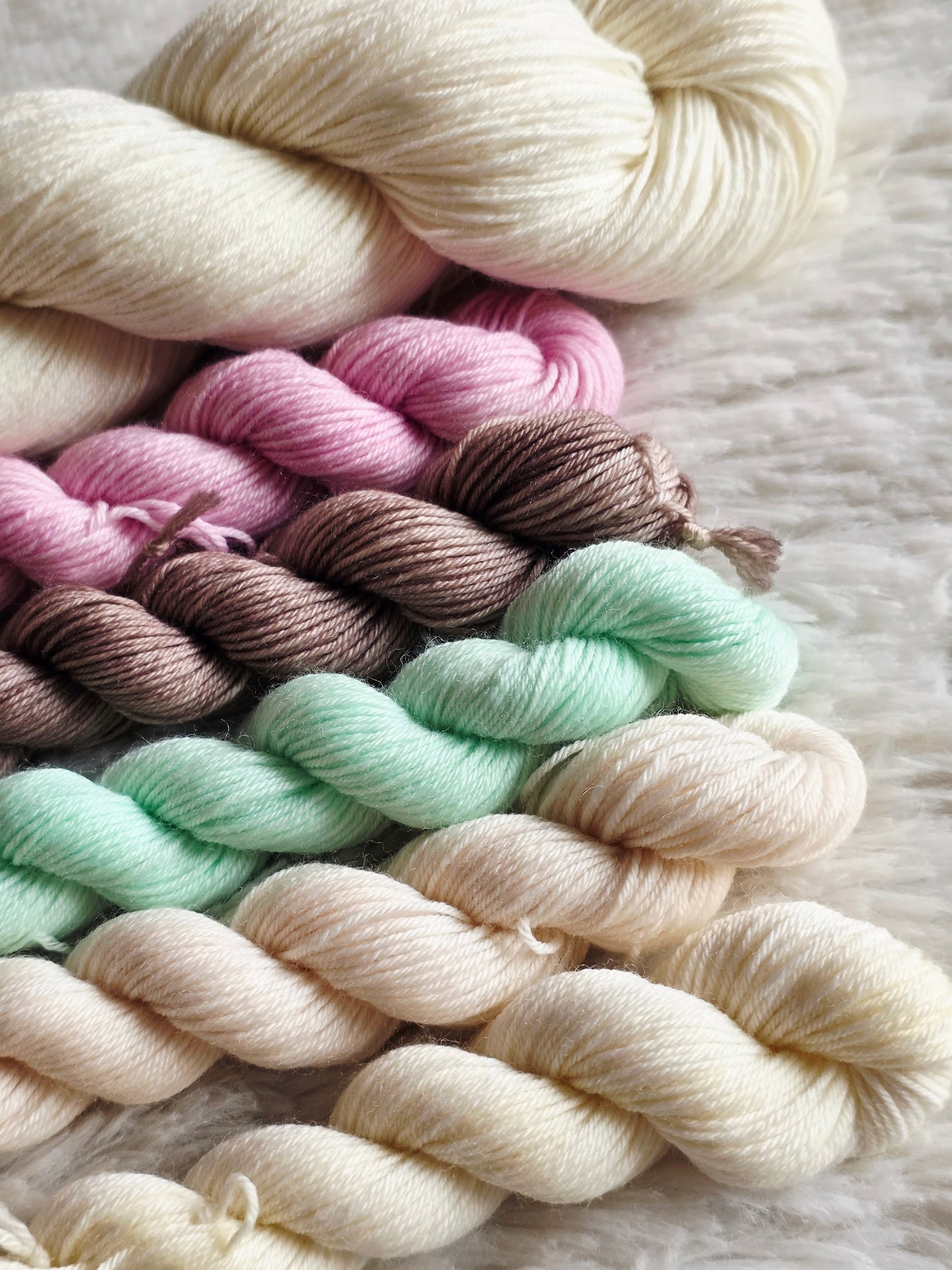 Ice Cream Parlor Sock Kit Wooly Owl Fibers