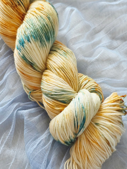 Harvest Truck Wooly Owl Fibers