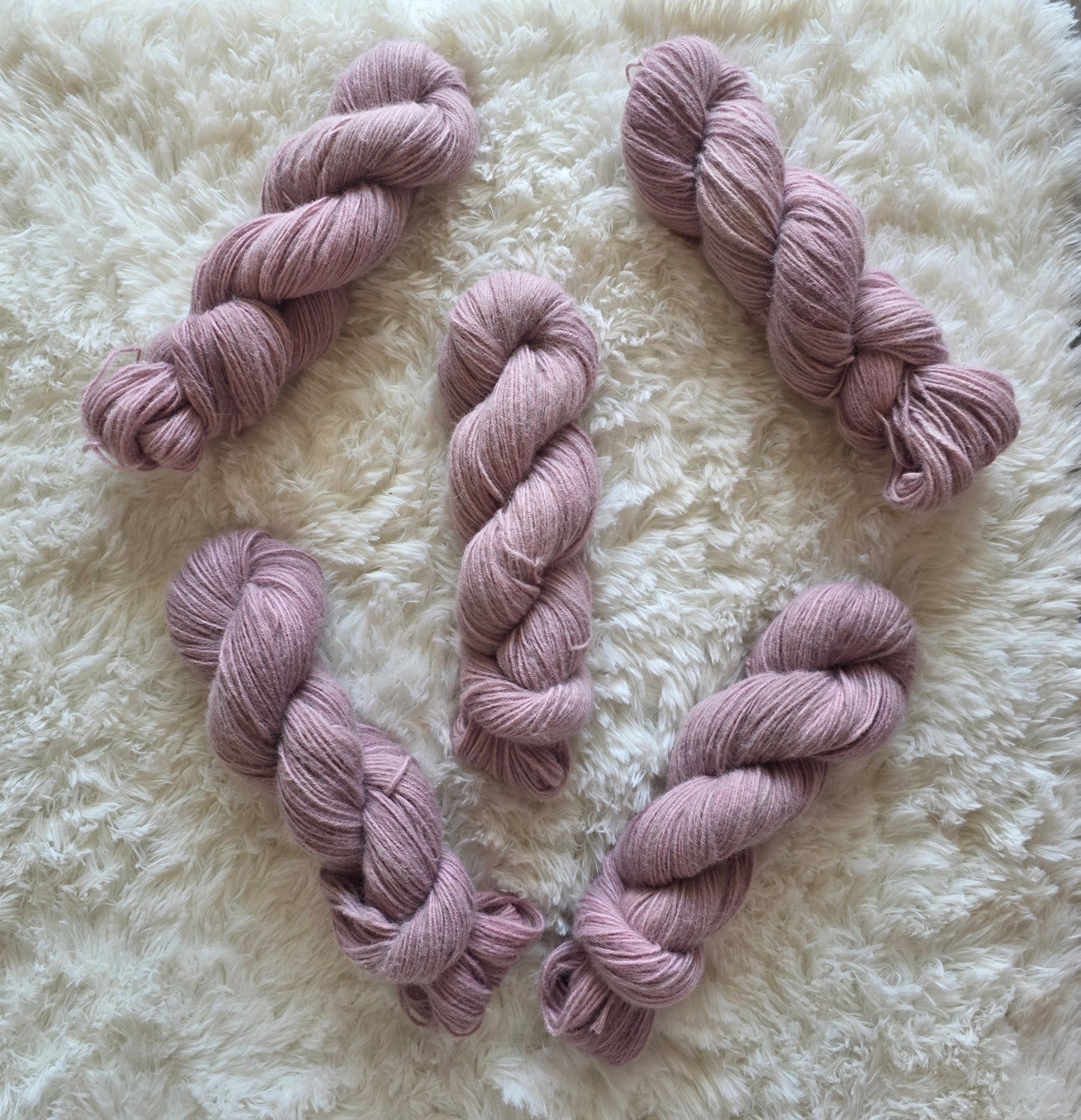 Baby Fluff Mauve DK