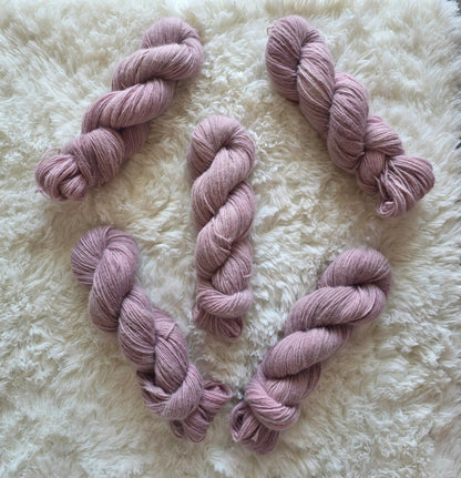 Baby Fluff Mauve DK
