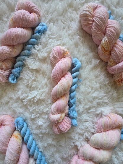 Blush & Bluebell Sock Kit