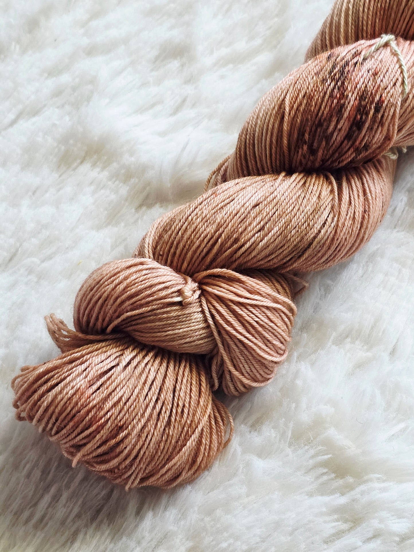 Lily Wooly Owl Fibers