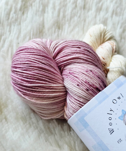 Vintage Mauve Sock Kit Wooly Owl Fibers