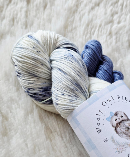 Speckled Navy Sock Kit Wooly Owl Fibers