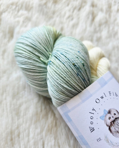 Vintage Sage Sock Kit Wooly Owl Fibers
