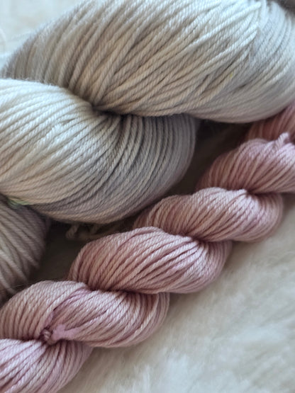 Tom Thumb & Hunca Munca Sock Kit