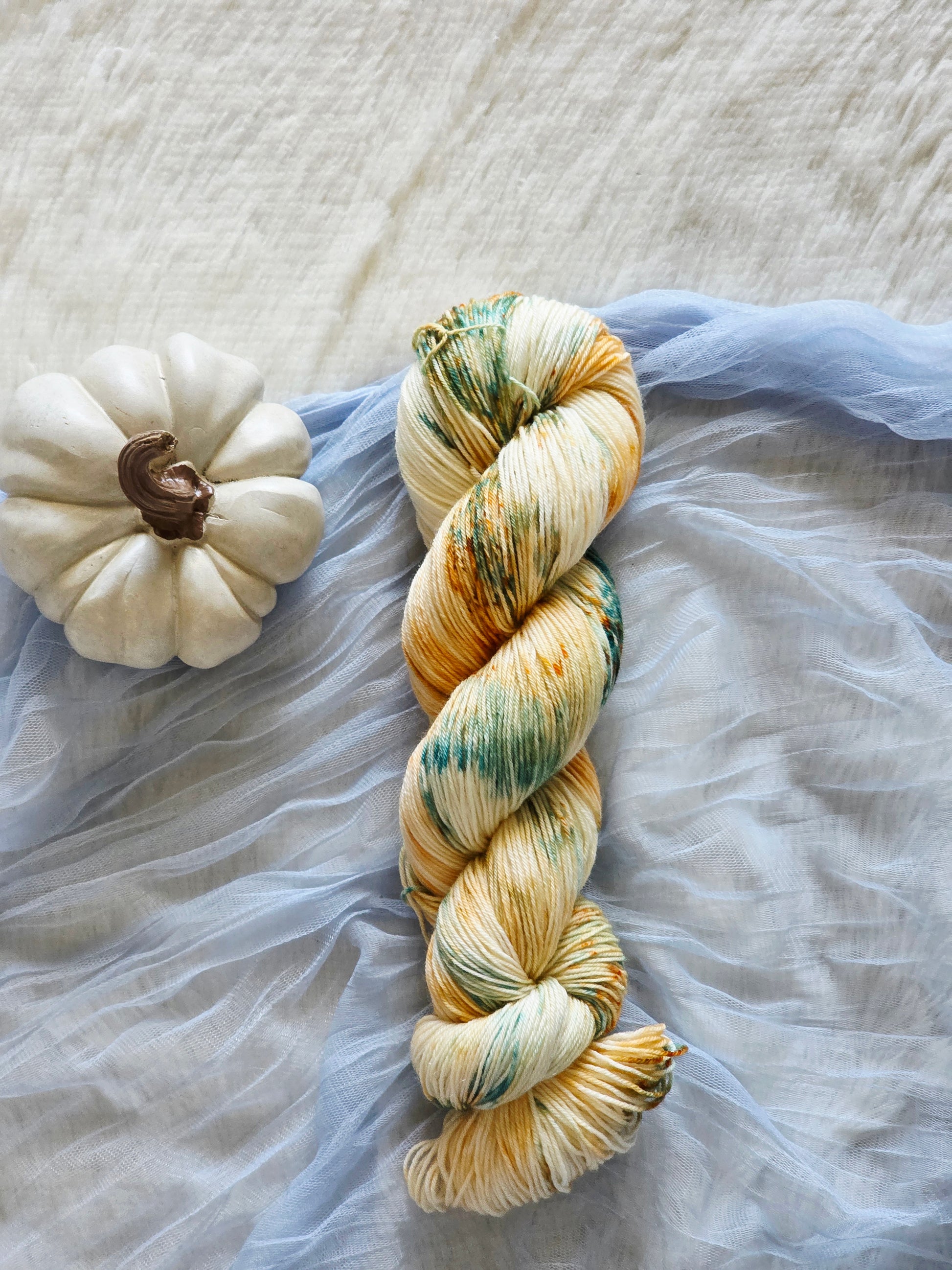Harvest Truck Wooly Owl Fibers