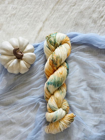 Harvest Truck Wooly Owl Fibers