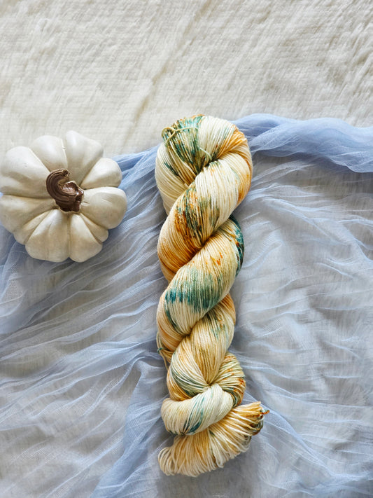 Harvest Truck Wooly Owl Fibers