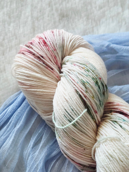 Apple Orchard Wooly Owl Fibers