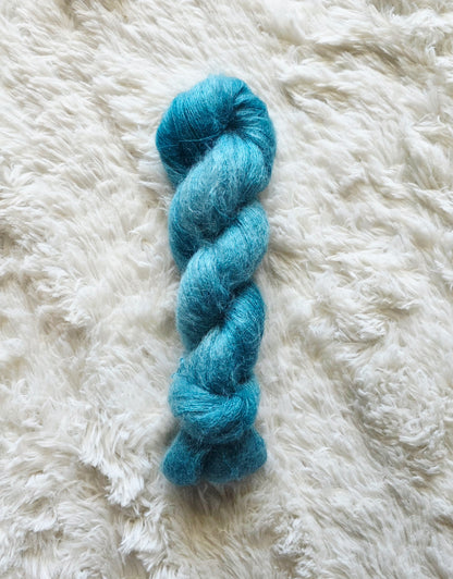 Dreamy Teal Wooly Owl Fibers