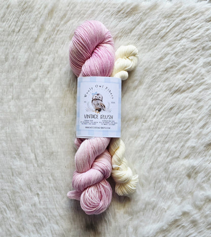 Vintage Blush Sock Kit Wooly Owl Fibers