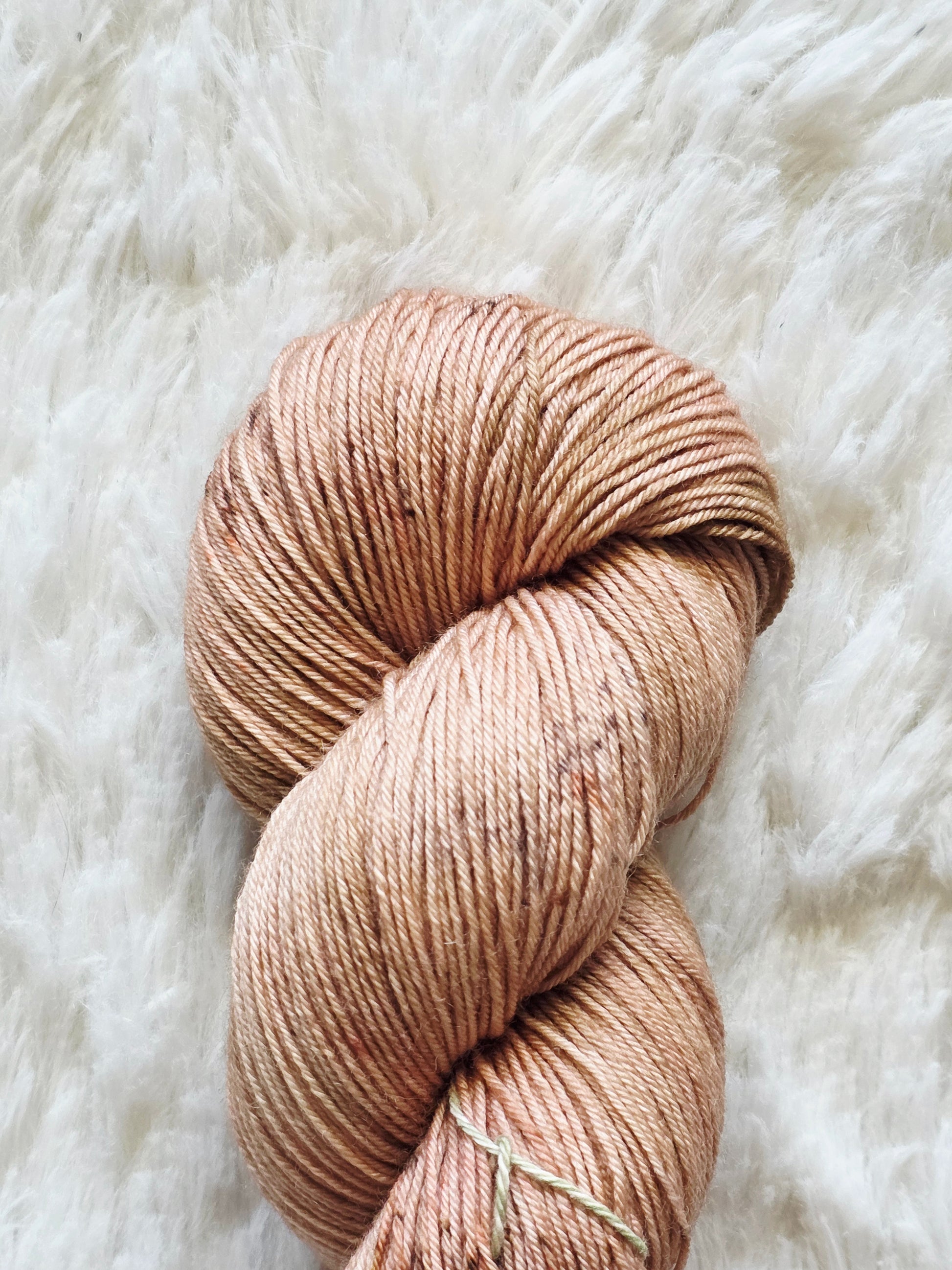 Lily Wooly Owl Fibers
