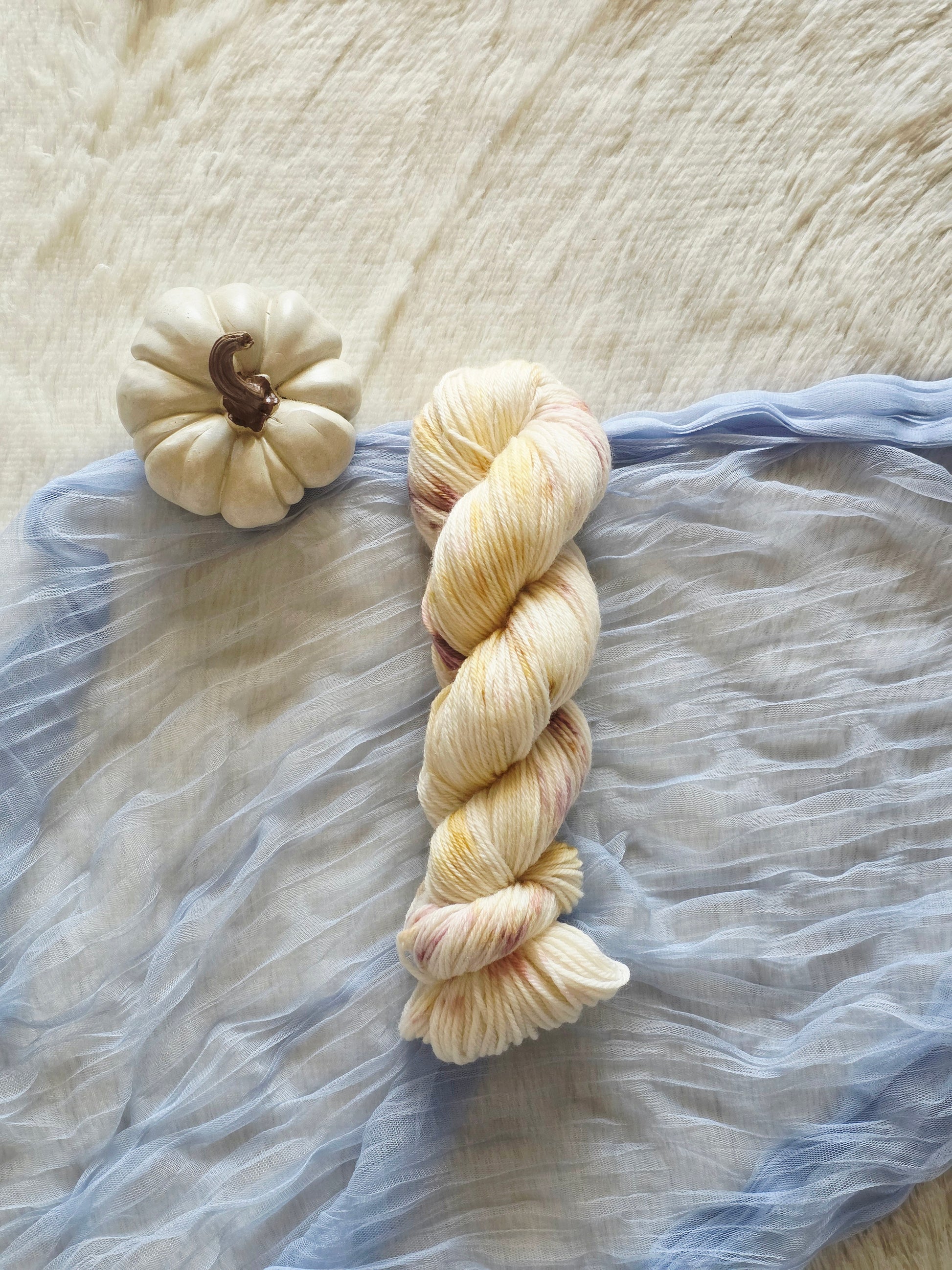 Vintage Rose Petal Wooly Owl Fibers