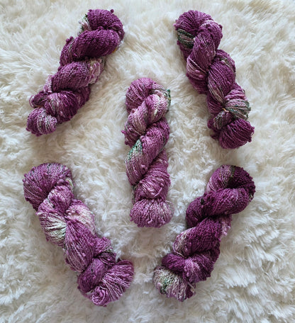 Blackberry Bush Slub Yarn