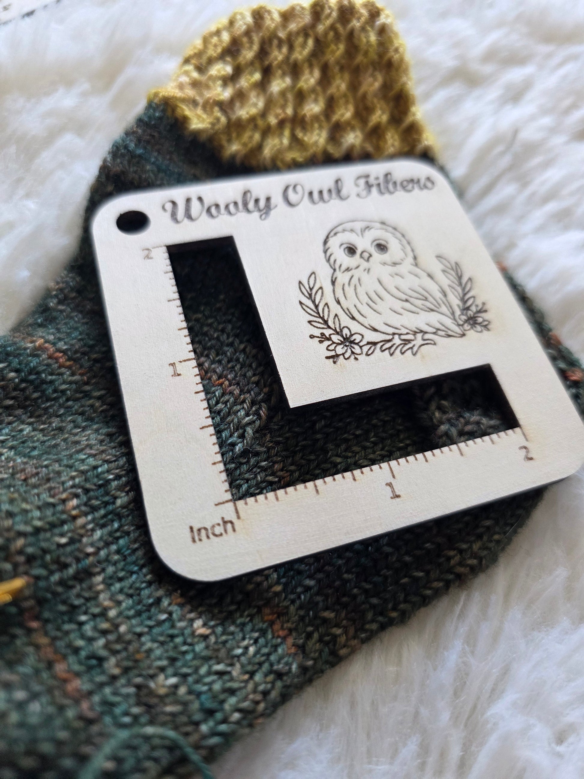 2" Gauge Ruler - Knitter's Companion Block Wooly Owl Fibers