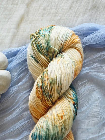 Harvest Truck Wooly Owl Fibers