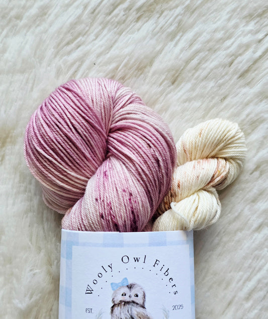 Vintage Mauve Sock Kit Wooly Owl Fibers