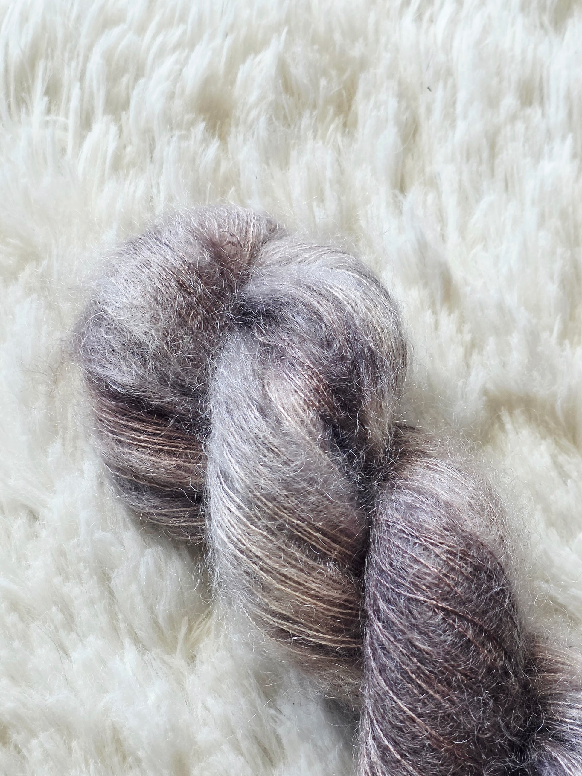 Dreamy Winter Lamb Wooly Owl Fibers