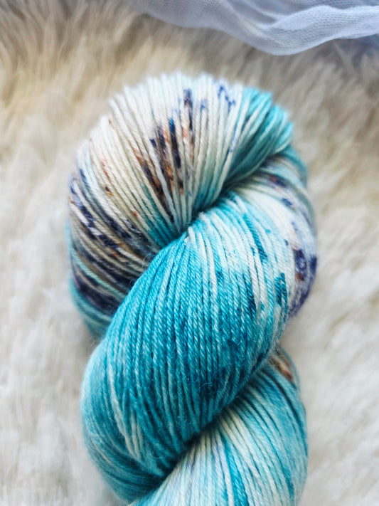 Old Farm Truck BFL Sock Yarn Wooly Owl Fibers