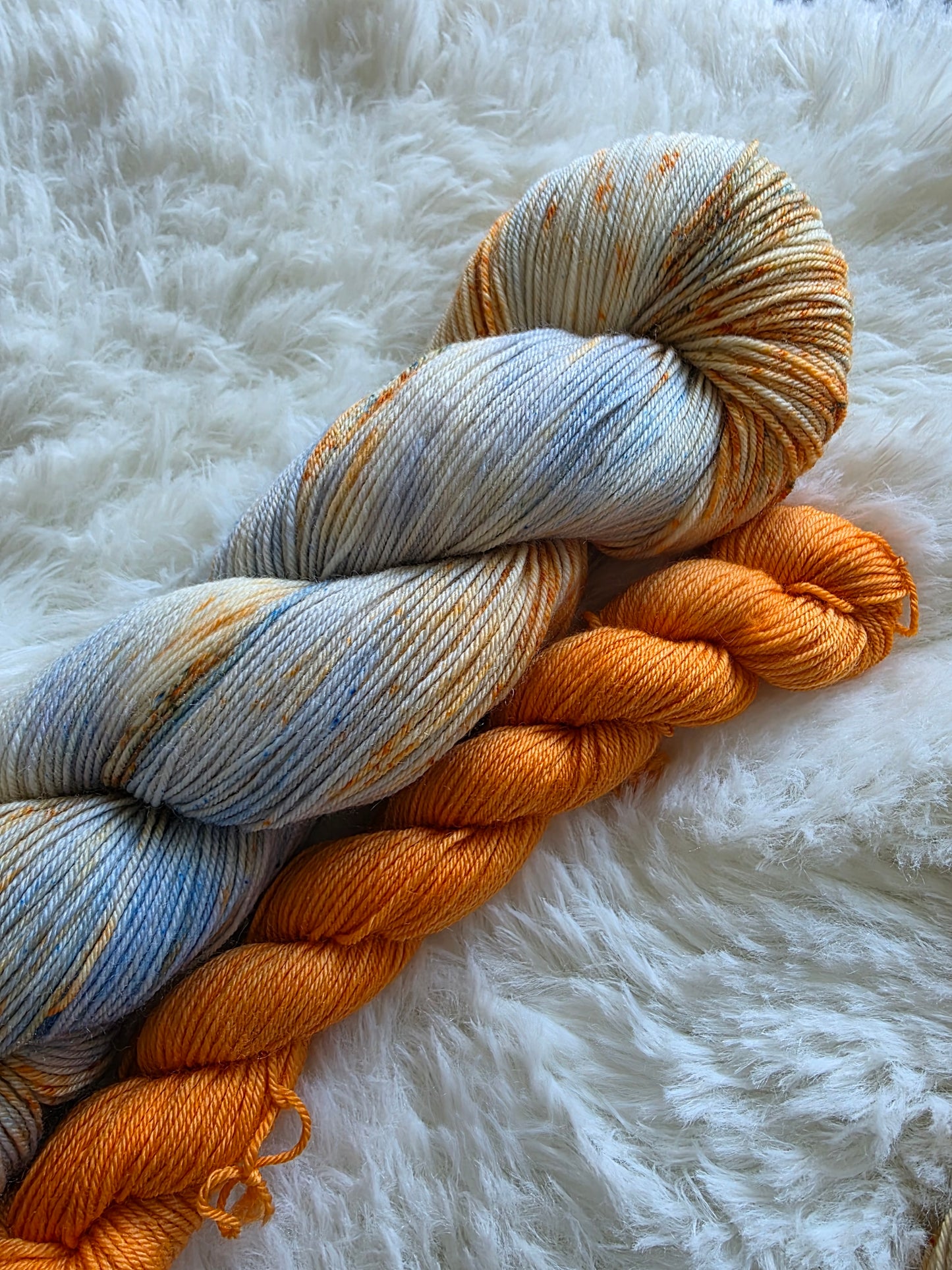 Blue Sky's & Falling Leaves Sock Kit