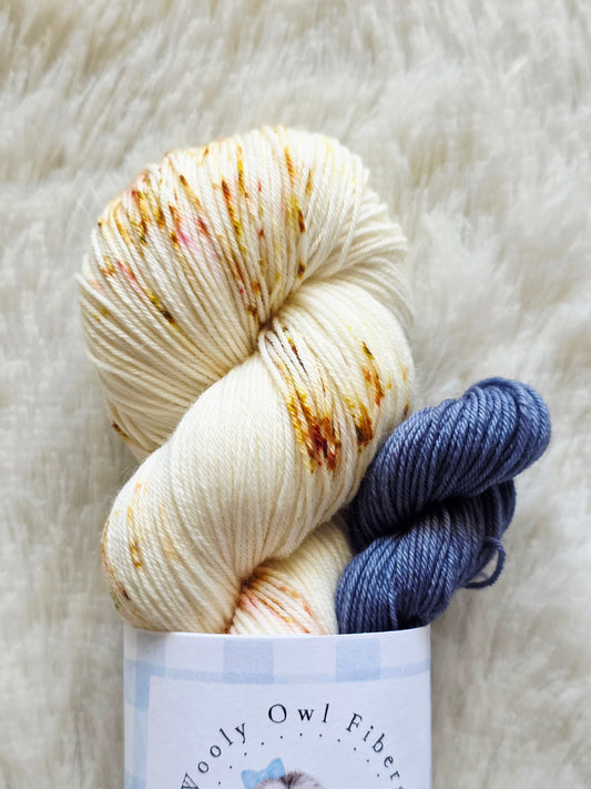 Vintage Navy Sock Kit Wooly Owl Fibers