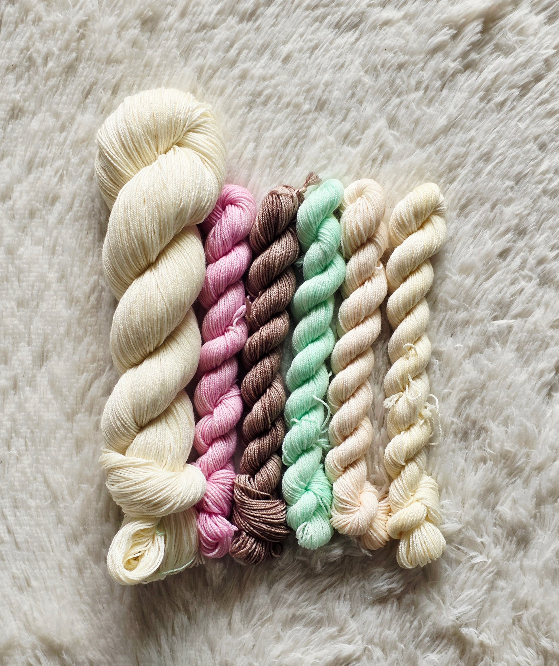 Ice Cream Parlor Sock Kit Wooly Owl Fibers