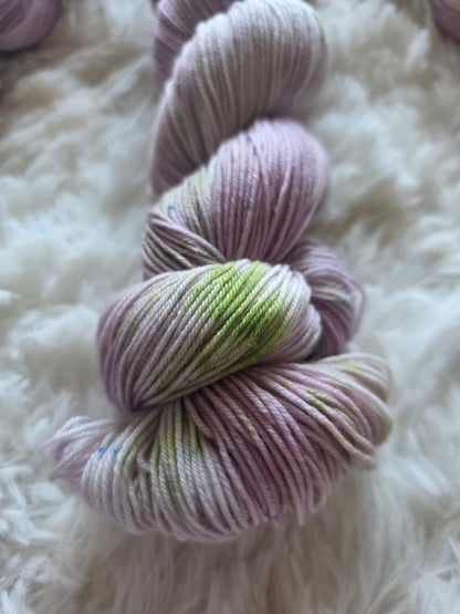 Sweet Pea Sock Yarn Wooly Owl Fibers