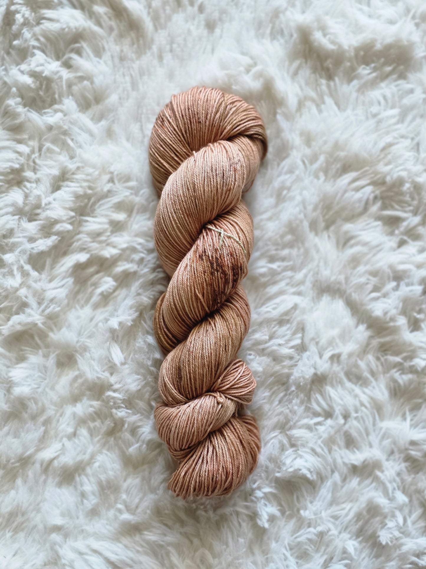 Lily Wooly Owl Fibers