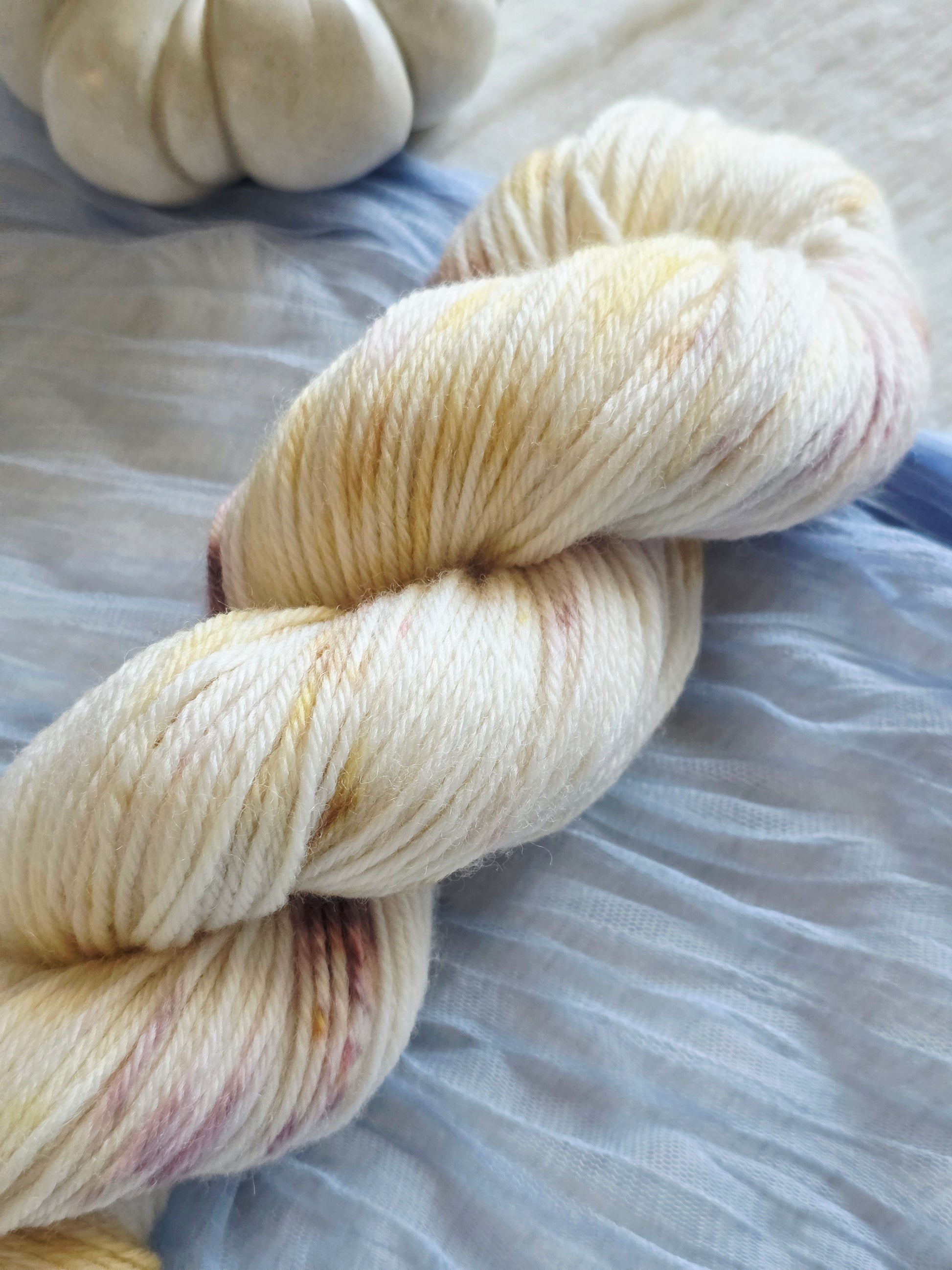 Vintage Rose Petal Wooly Owl Fibers