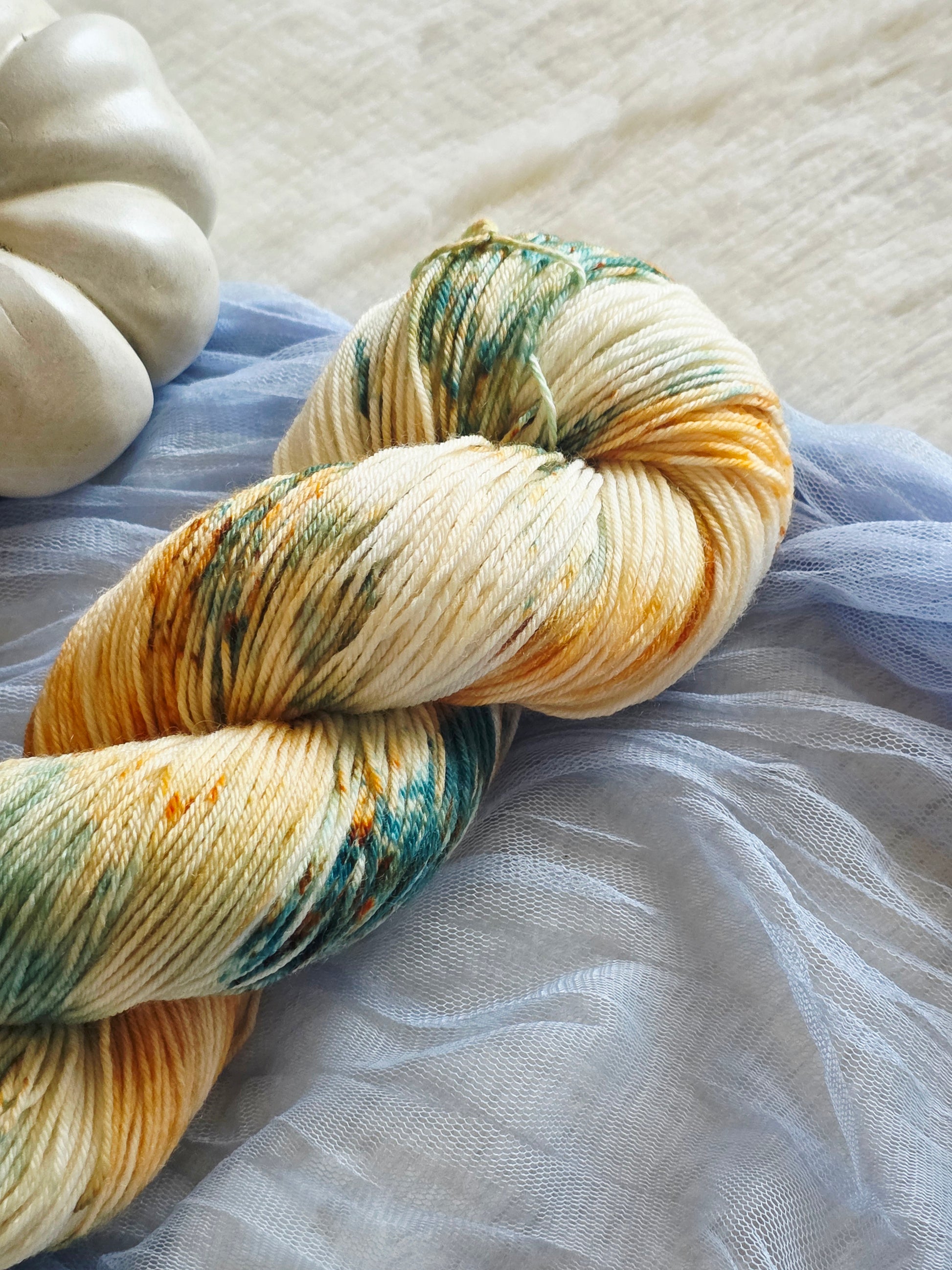 Harvest Truck Wooly Owl Fibers